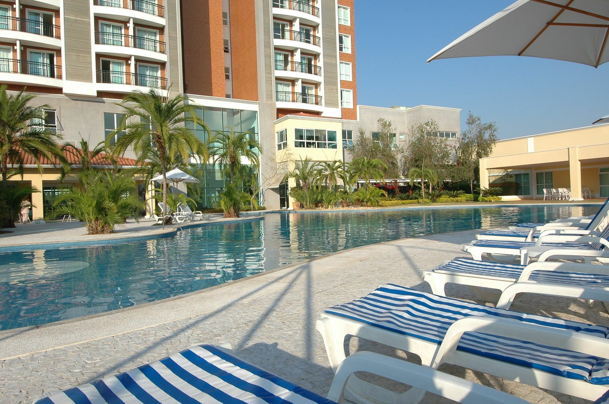 Vitoria Hotel Convention Індаятуба Екстер'єр фото