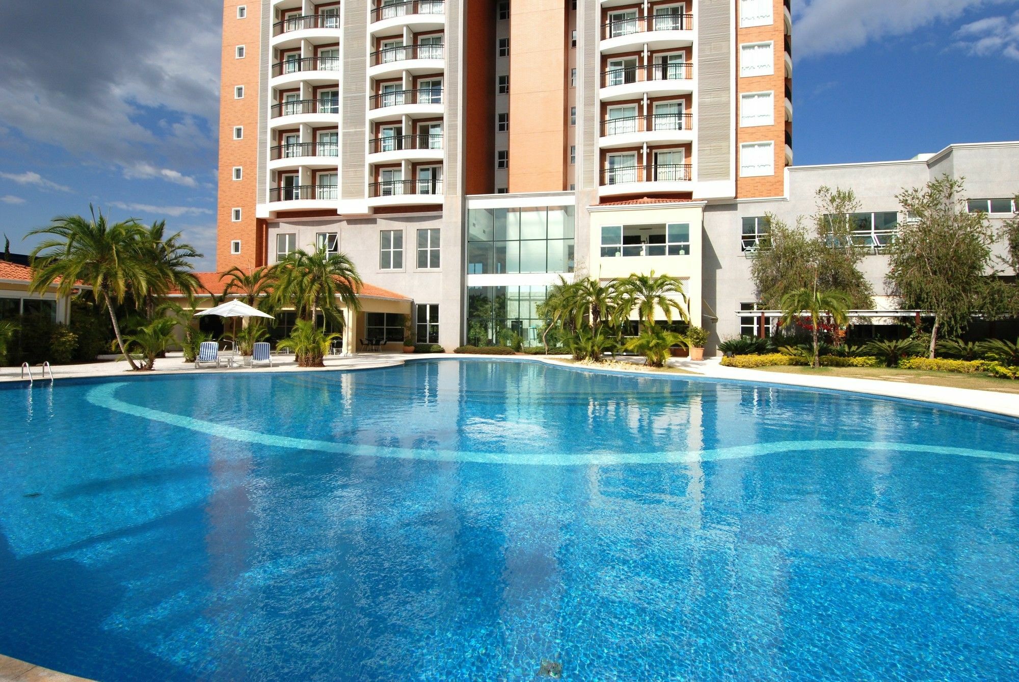 Vitoria Hotel Convention Індаятуба Екстер'єр фото
